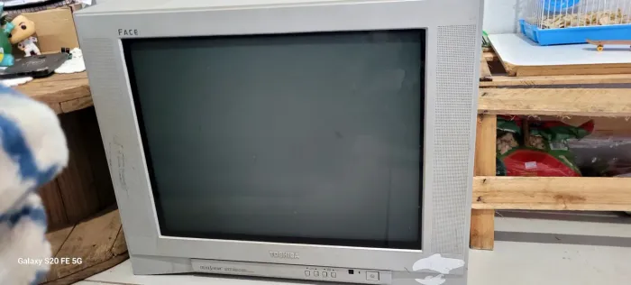 Vende-se tv