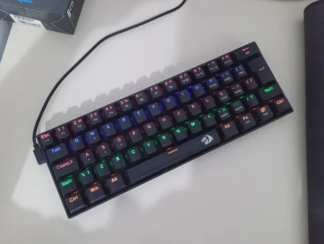 Teclado Redragon Lakimish 60%