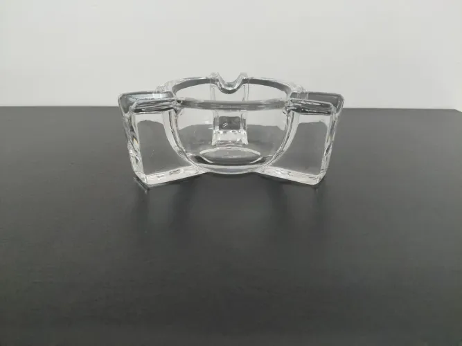 CINZEIRO NOVO DE CRISTAL SEM RISCOS