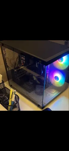 PC Gamer Com Gráfico Integrado Ryzen 5 8600G 16GB MEMÓRIA DDR5 5200MHZ Hyperx SSD NVME 1TB