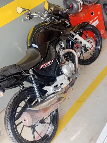 Vende se uma fan160