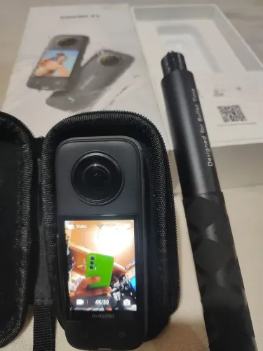 Insta360 x3