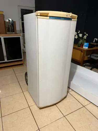 Hoje Geladeira boa e barato com garantia entrego 