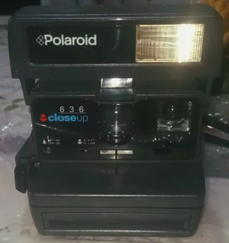 Máquina fotográfica polaroid
