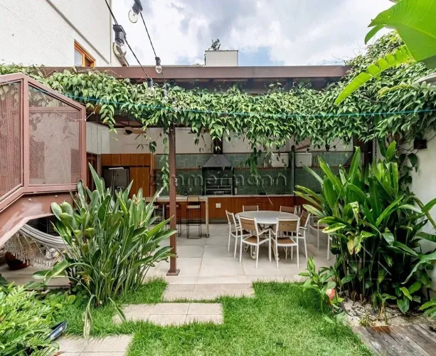 CASA DE VILA 3 DORMITÓRIOS VILA MADALENA 4 VAGAS