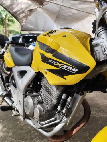 CBX 250 Twister, toda original, estado de nova!