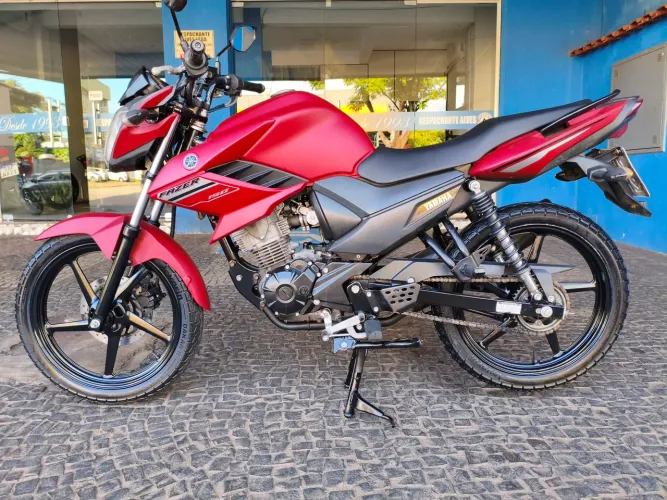 FAZER 150 FLEX VERMELHA Entrada + promissória