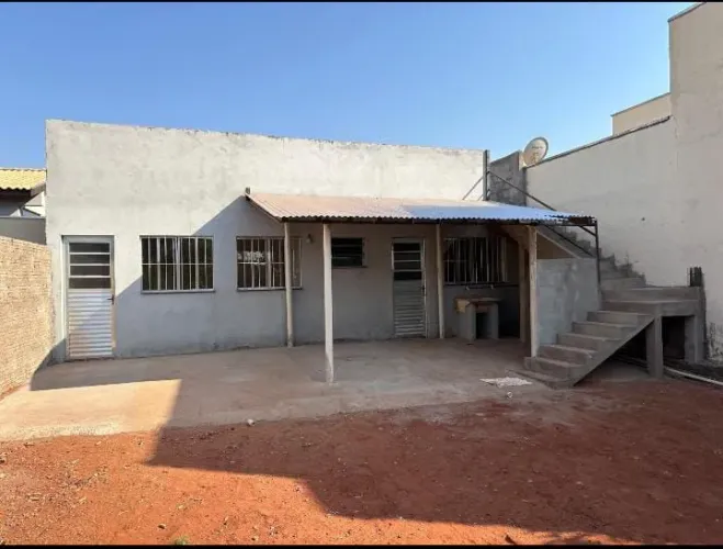 VENDO CASA EM SANTA ALBERTINA INTERIOR SP  R$ 350.000,00