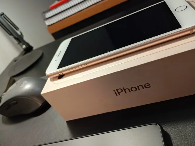 iPhone 8 Plus