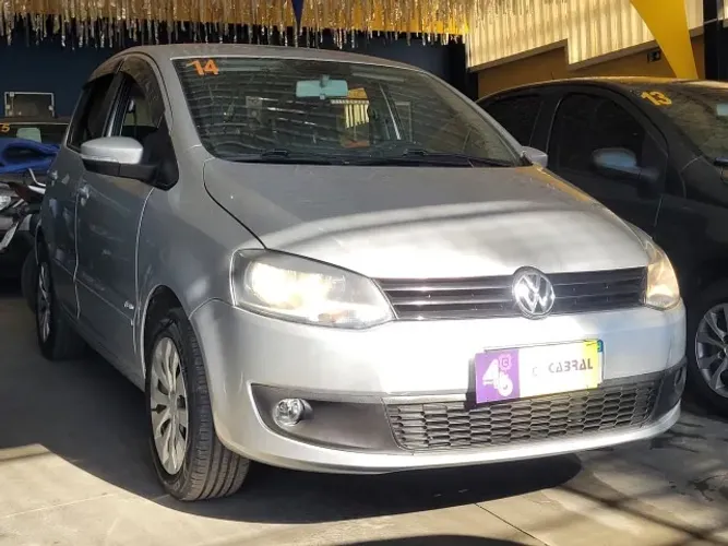 Volkswagen Fox 1.6 MI I Motion Total Flex 8V 5P 2014