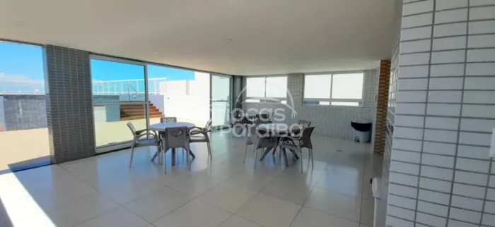 Apartamento de 2 quartos com suíte, 50m do mar em Jardim Oceania, João Pessoa