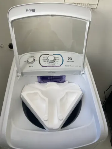 LES11 Essencial Care com Filtro pega Fiapos - Branca - 110V