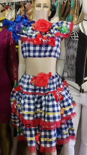 Foto de quadra junina de mulher