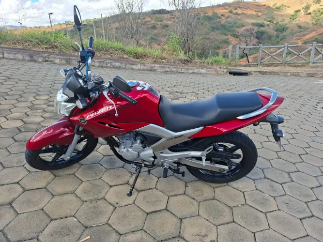 Fazer 250 2012 .13
