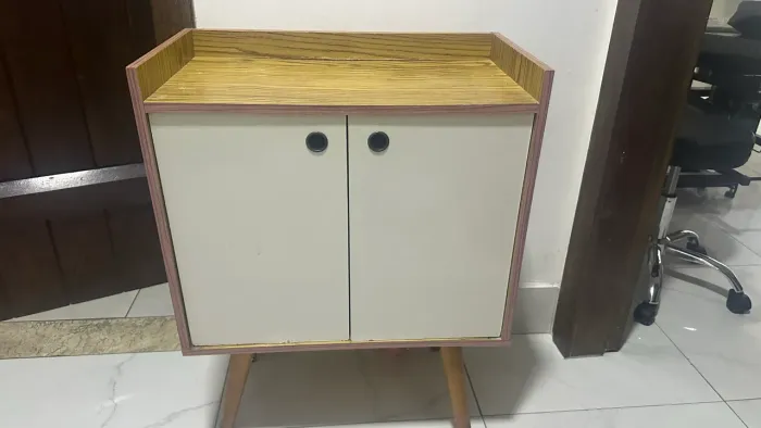 Armário duas portas 