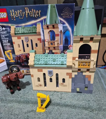 Lego 76387, Encontro com fofo, Harry Potter - 397 peças. Completo.