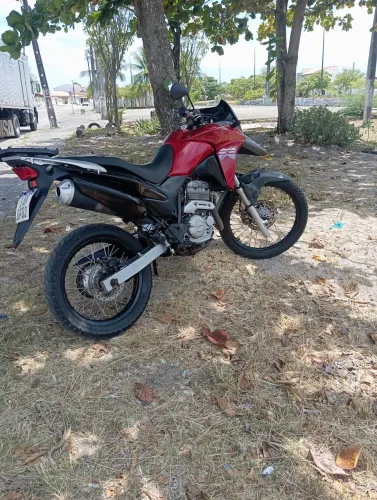 Vendo ou troco XRE 300 