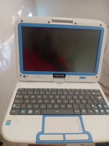 Netbook semi novo