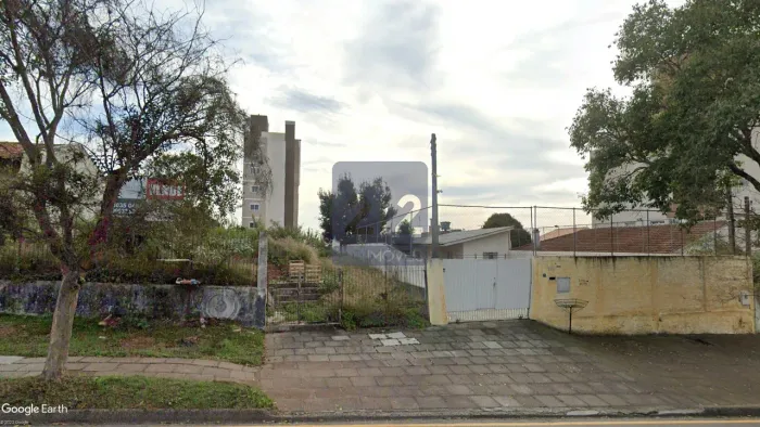 DOIS LOTES EM LOCALIZAÇÃO PRIVILEGIADA, ÓTIMO PARA CONSTRUÇÃO.