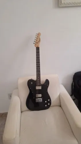 Guitarra Squier by Fender Telecaster Preta