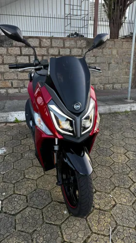  Dafra Cruisym 150 2024 | Apenas 19.157 km | Revisões em dia | 2 Chaves