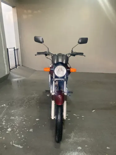 Fan 150 ESI - Baixo Km
