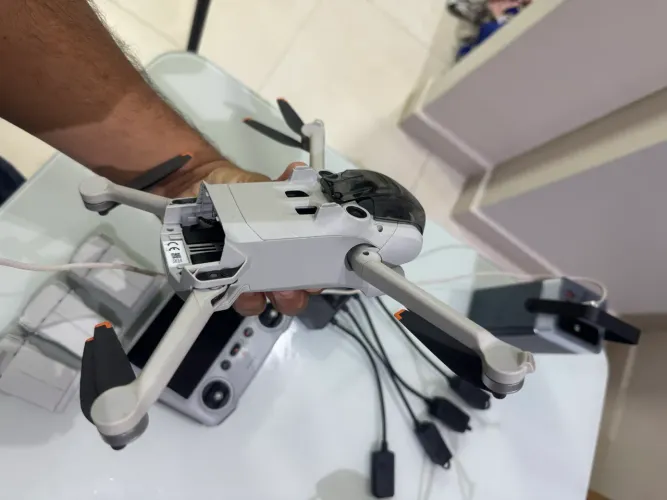 DJI Mini 3 Pro Fly More - Controle com Tela + 4 Baterias | Excelente Estado