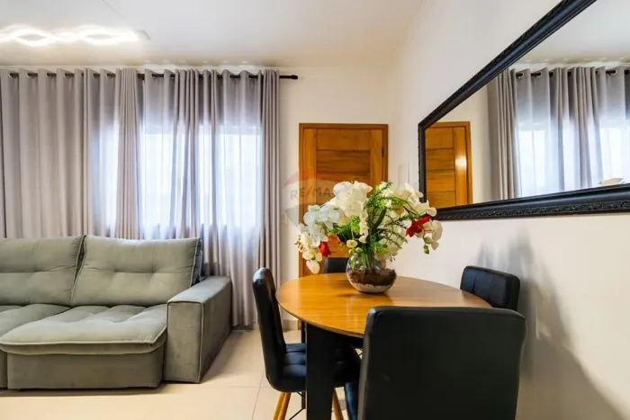 Sobrado em condomínio à venda Vila Ré 3 suítes 78m² próximo ao metrô Patriarca com terraço