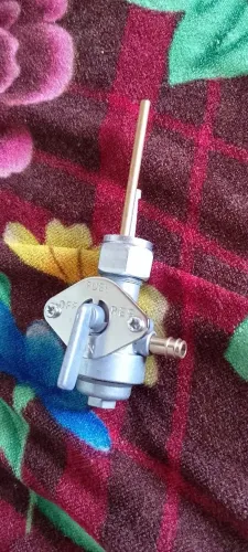 Torneira de combustível Yamaha Dt 180 / RD 135 /