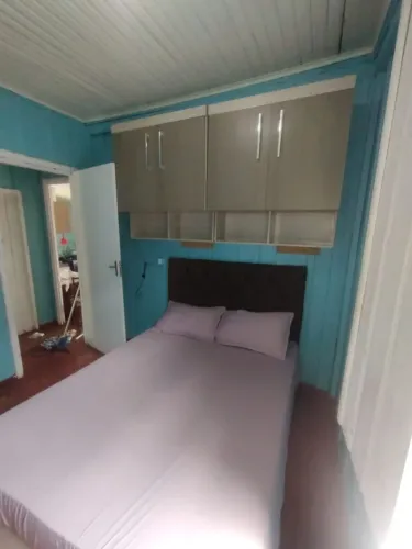 Alugo quarto individual