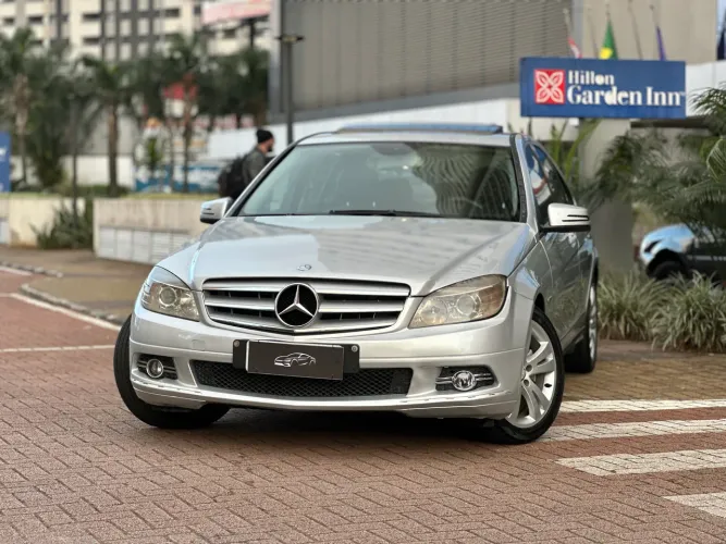 Mercedes-Benz C-200 CGI Sport 1.8 TB 16V 184cv Aut. 2011
