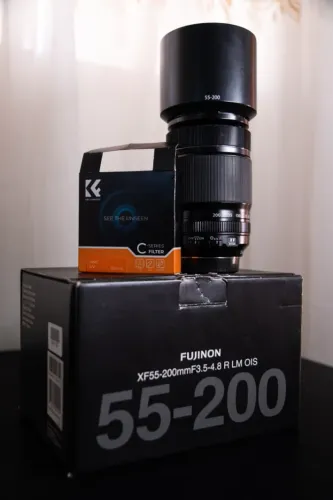 Lente Fujifilm Xf 55-200mm F3.5-4.8 R Lm Ois + Acessórios (Usado)