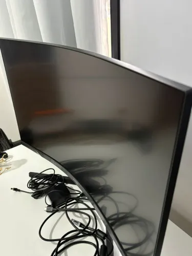Monitor Samsung Odyssey G5, 32 polegadas, 165hz, 1ms, qhd, hdmi, dp 