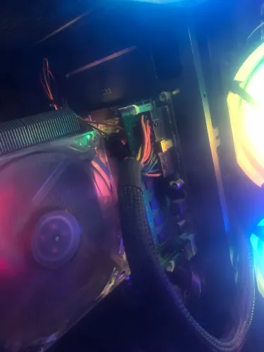Vendo placa mãe b85 com processador i5-4570 e tbm duas ram de 8 ddr3