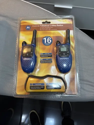 Rádio Bidirecional 2x Motorola Talkabout Mc220r Novo