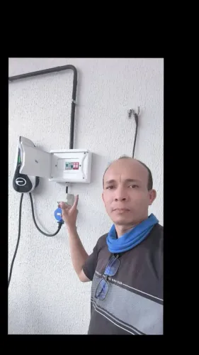 Instalação de carregador de carros elétrico