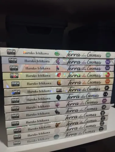 Kit Terra das Gemas (Houseki no Kuni) - Vol. 1-13 (Coleção Completa)