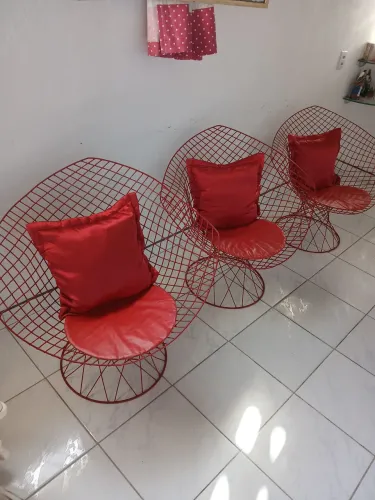 Cadeiras Aramadas Arredondadas Retrô