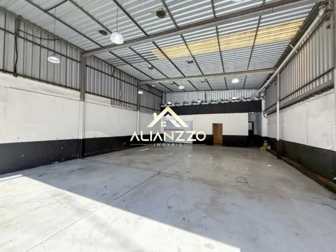 Galpão Comercial com 265m² no Alto da Boa Vista em Ribeirão Preto/SP. Alianzzo Imóveis.