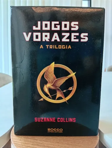 Trilogia jogos vorazes- livros