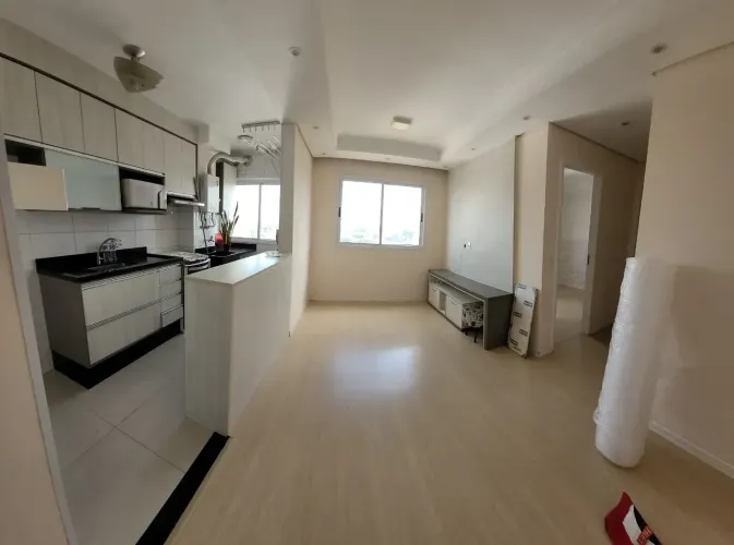 Excelente apartamento com armários planejados