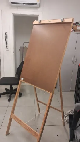 Cavalete flip-chart semi novo