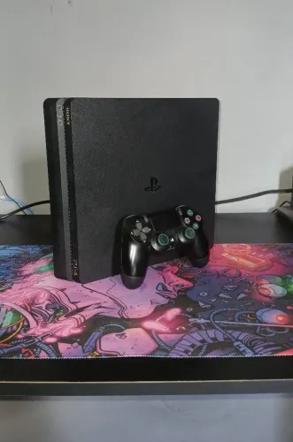 PS4 SLIM USADO