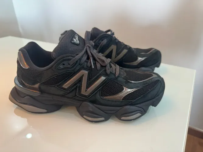 Tênis New Balance 9060 - ORIGINAL