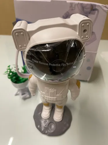 Projetor Luz Led Astronauta Galáxia Estrelas Nebulosa Iluminação Noturna
