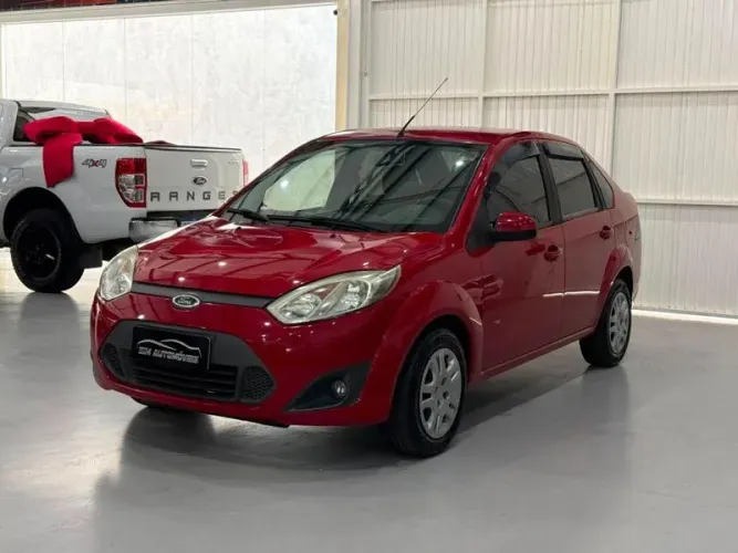 Ford Fiesta Sedan SE 1.6 8V Flex 4P 2014