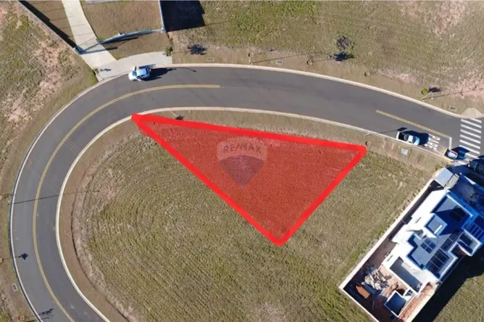 Terreno A Venda em Mogi Mirim - Residencial Flor D'aldeia, Fase II - AT: 437,21 m² - INVES