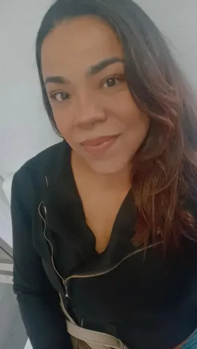 Babá folguista/ Secretária do lar