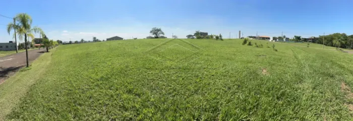 Terreno em condomínio fechado - Varandas do Tietê