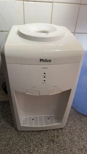 Bebedouro Philco Não gela
